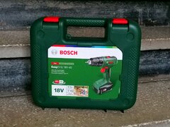 Vand bormasina Bosch EasyDrill 18V cu acumulator,noua(nefolosita,sigilata)!